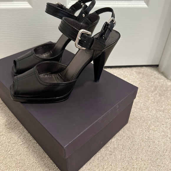 Prada sandals - Picture 3 of 5